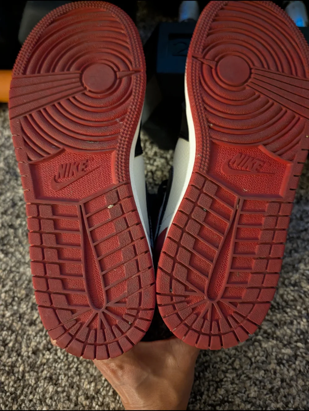 Jordan Bred 1 - Picture 4 of 5